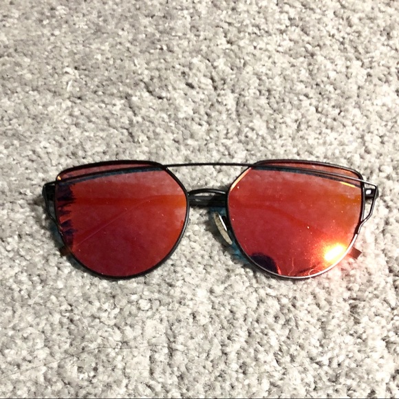 🆕 Cat Eye Aviator Mirror Sunglasses - Picture 3 of 3